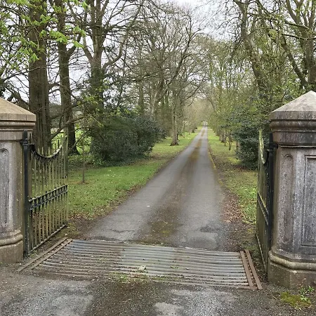 Nyaraló The Stables No 9 By Trident Homes *